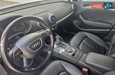 Седан Audi A3 2016 в 