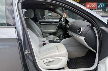 Седан Audi A3 2015 в 