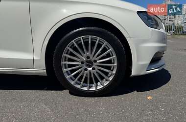 Седан Audi A3 2014 в 