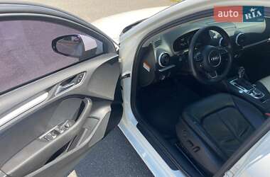 Седан Audi A3 2014 в 