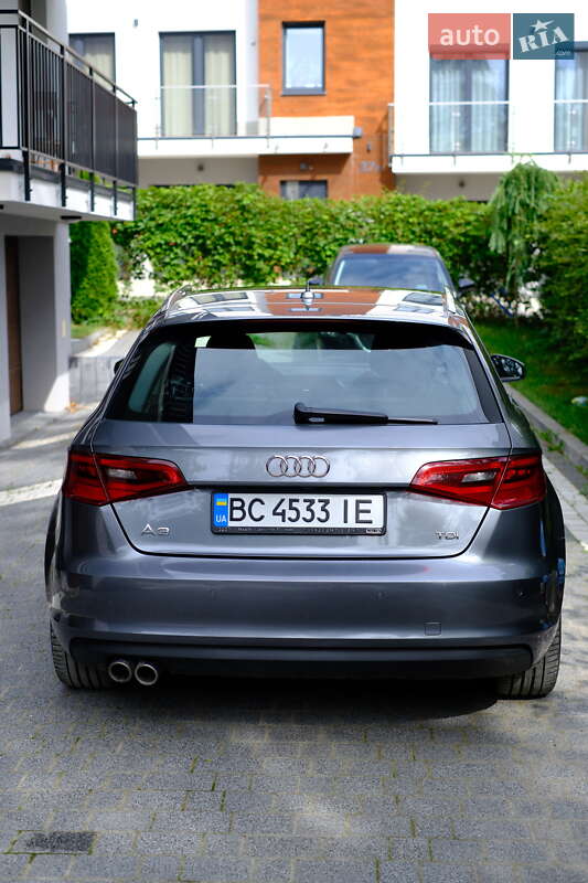 Хетчбек Audi A3 2016 в Львові