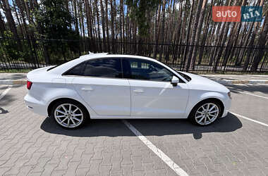 Седан Audi A3 2015 в 