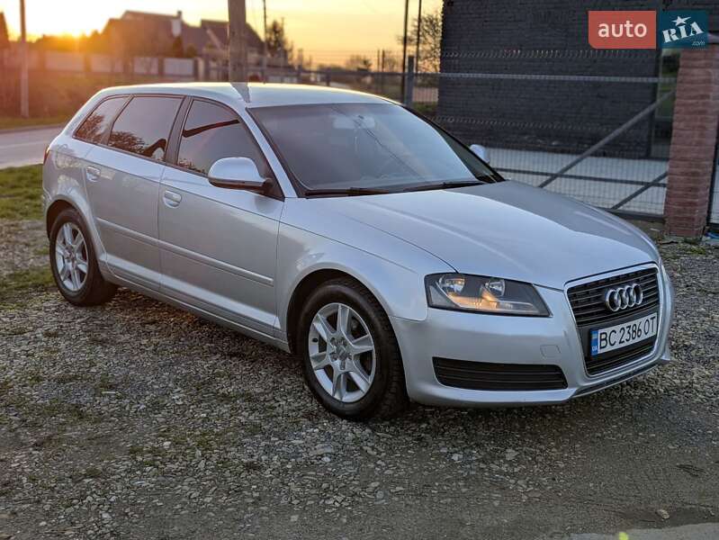 Хетчбек Audi A3 2009 в Самборі