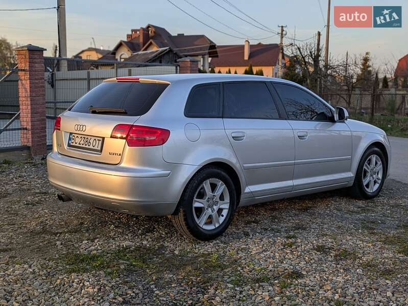 Хетчбек Audi A3 2009 в Самборі