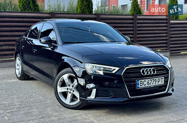 Седан Audi A3 2017 в Львове