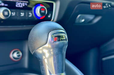 Седан Audi A3 2015 в Львове