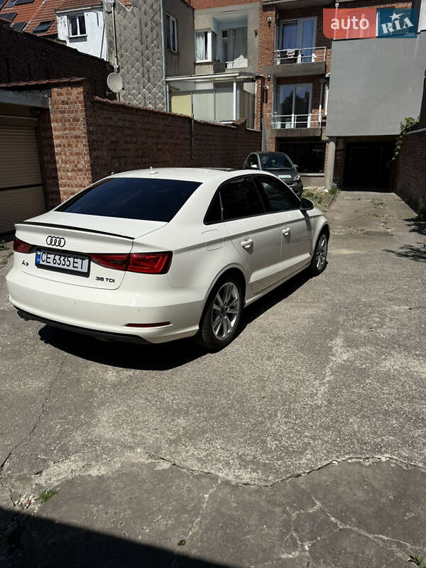 Седан Audi A3 2015 в Черновцах