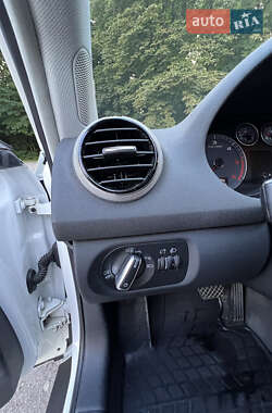 Хетчбек Audi A3 2010 в 