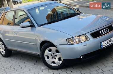 Хэтчбек Audi A3 2001 в 