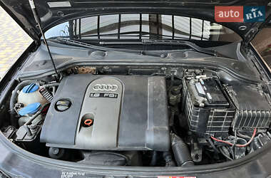 Хетчбек Audi A3 2004 в 