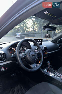 Седан Audi A3 2016 в 