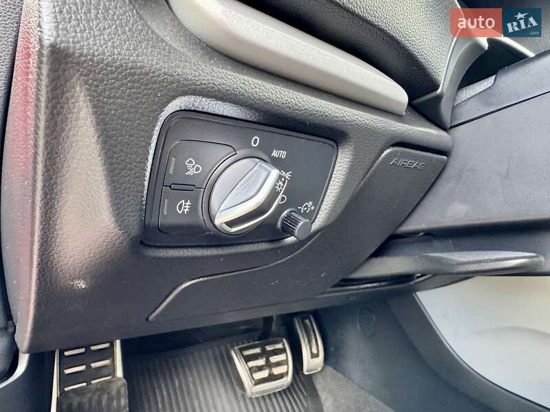 Седан Audi A3 2016 в Києві