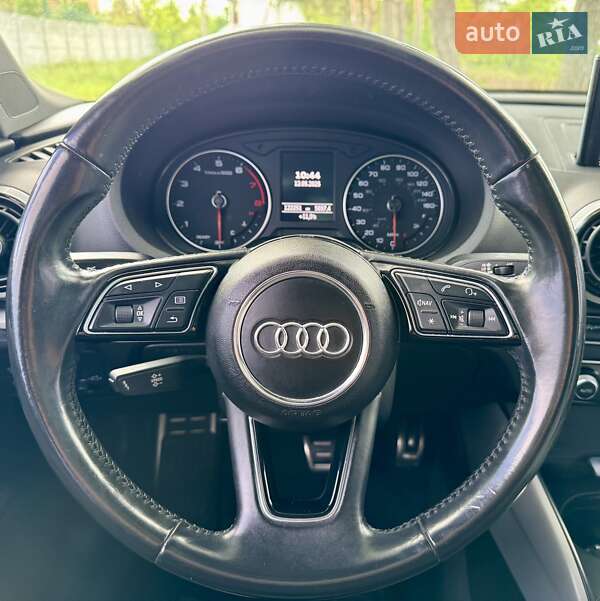 Седан Audi A3 2016 в Києві