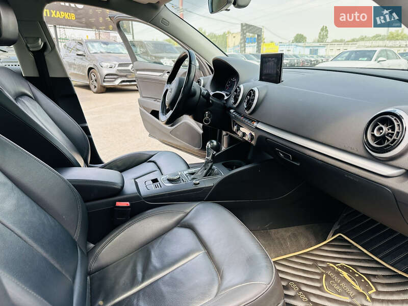 Седан Audi A3 2015 в Харькове