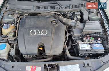 Хетчбек Audi A3 1999 в 