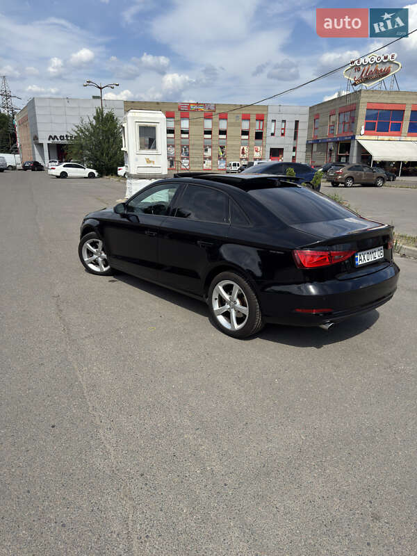 Седан Audi A3 2016 в Днепре