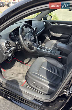 Седан Audi A3 2016 в 