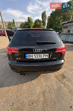 Хэтчбек Audi A3 2009 в 