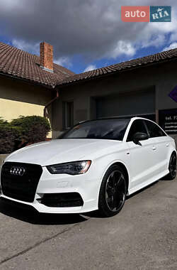 Седан Audi A3 2015 в 