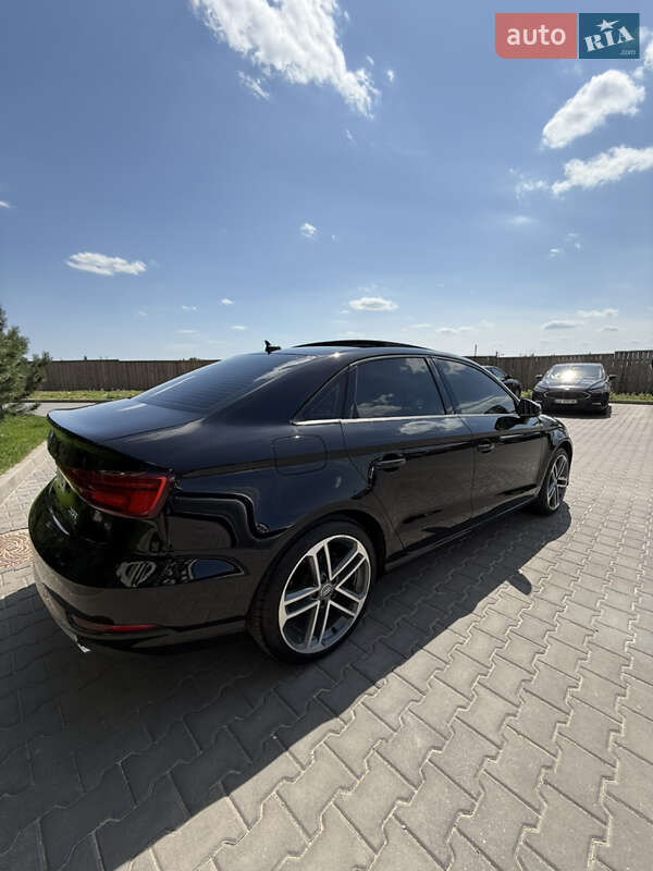 Седан Audi A3 2017 в Києві