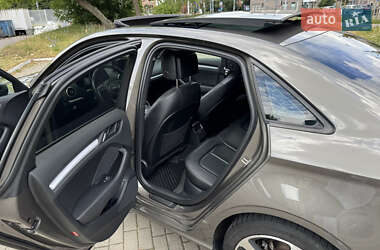 Седан Audi A3 2015 в 