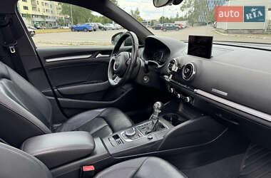 Седан Audi A3 2015 в 