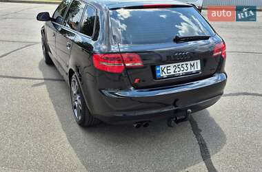 Хэтчбек Audi A3 2009 в 