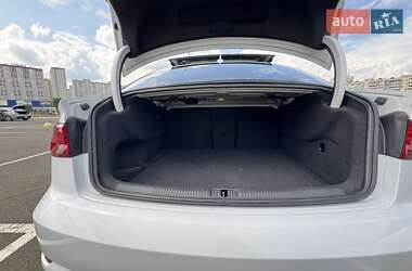 Седан Audi A3 2017 в 
