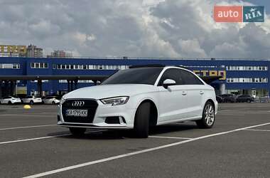 Седан Audi A3 2017 в 