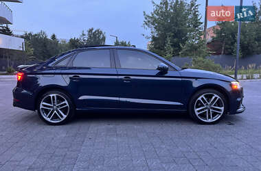 Седан Audi A3 2017 в 