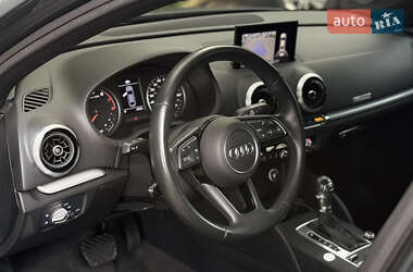 Седан Audi A3 2019 в 