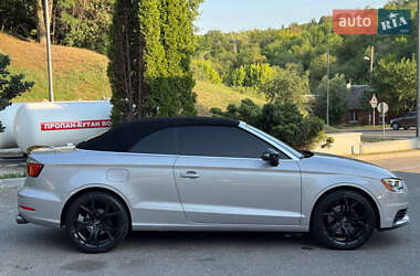 Кабриолет Audi A3 2014 в 