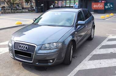 Хетчбек Audi A3 2006 в 