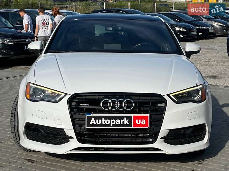 Седан Audi A3 2016 в Львові