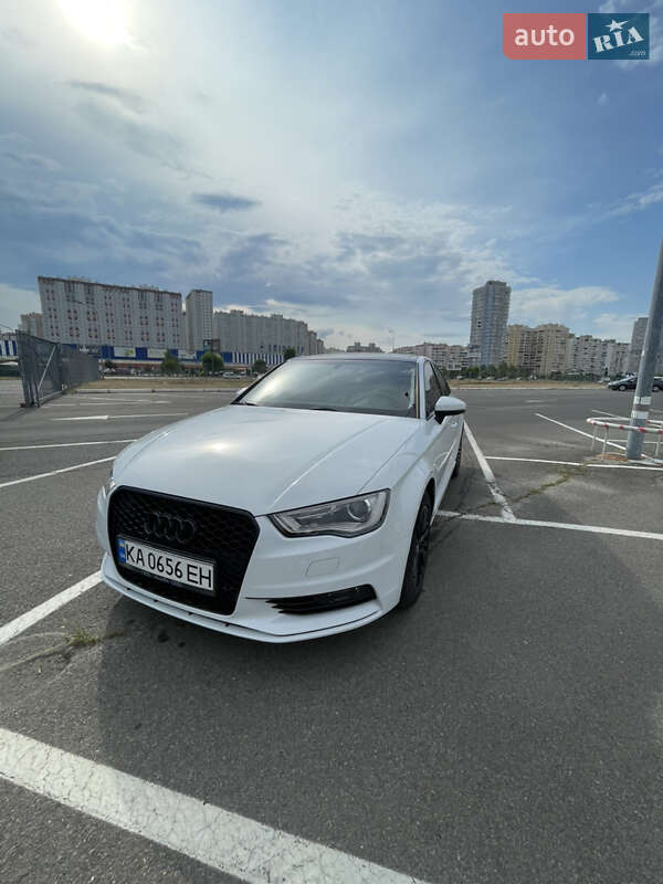Седан Audi A3 2016 в Києві