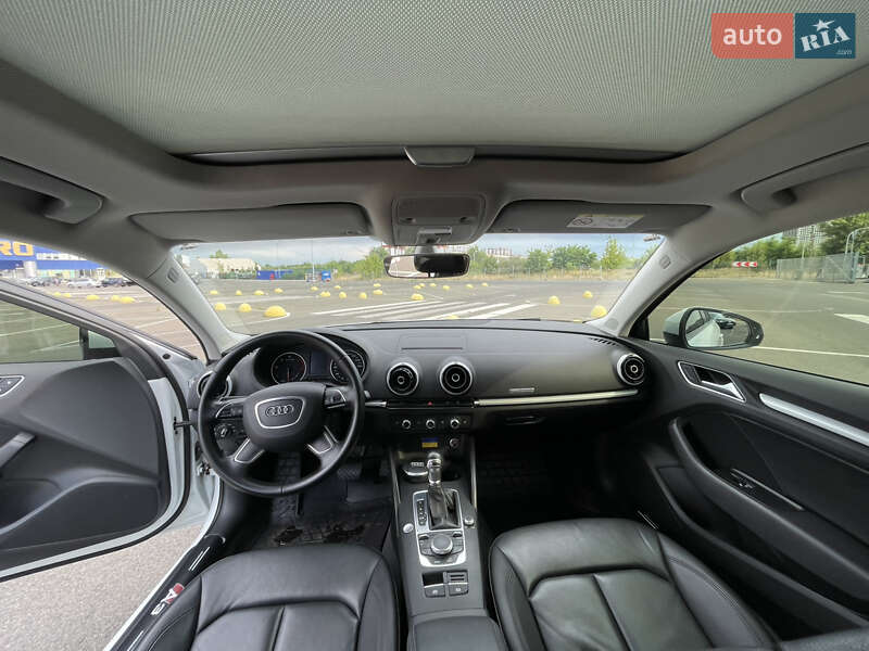 Седан Audi A3 2016 в Києві