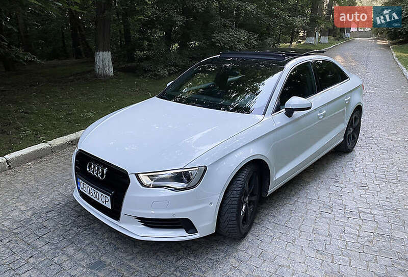 Седан Audi A3 2015 в Черновцах