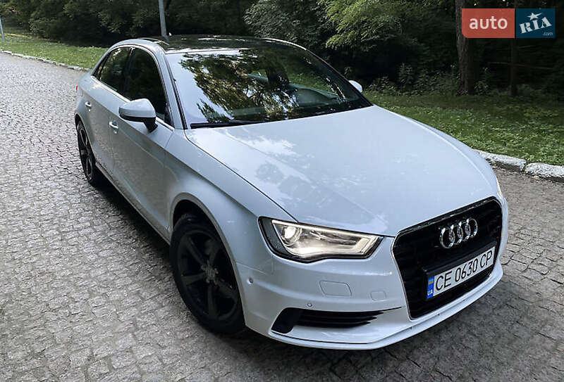 Седан Audi A3 2015 в Черновцах