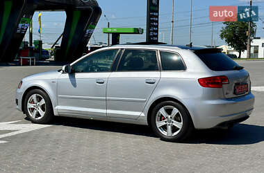 Хэтчбек Audi A3 2012 в 