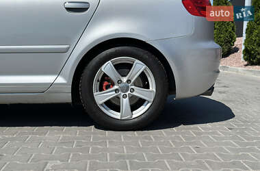 Хэтчбек Audi A3 2012 в 