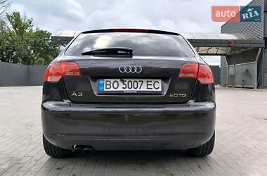 Хэтчбек Audi A3 2005 в 