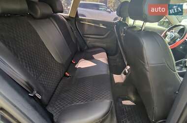 Хэтчбек Audi A3 2005 в 
