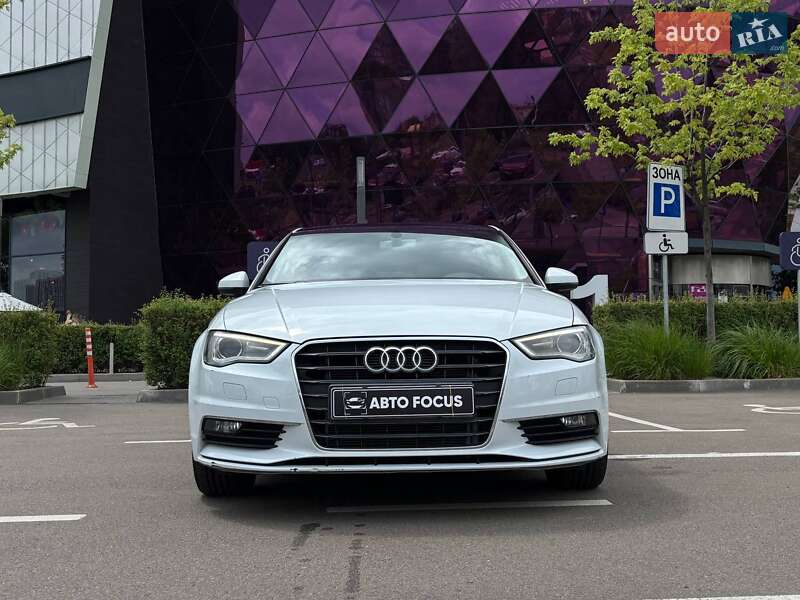 Седан Audi A3 2015 в Києві