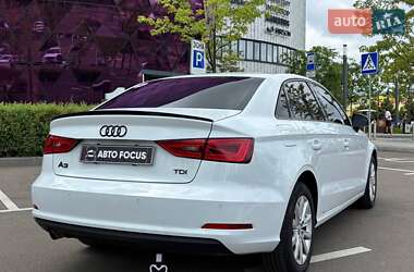 Седан Audi A3 2015 в 