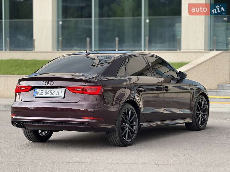 Седан Audi A3 2014 в Днепре