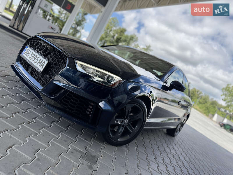 Седан Audi A3 2017 в Тульчине