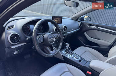Седан Audi A3 2017 в 