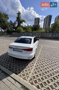Седан Audi A3 2014 в 