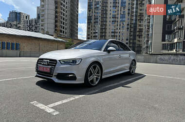 Седан Audi A3 2015 в 