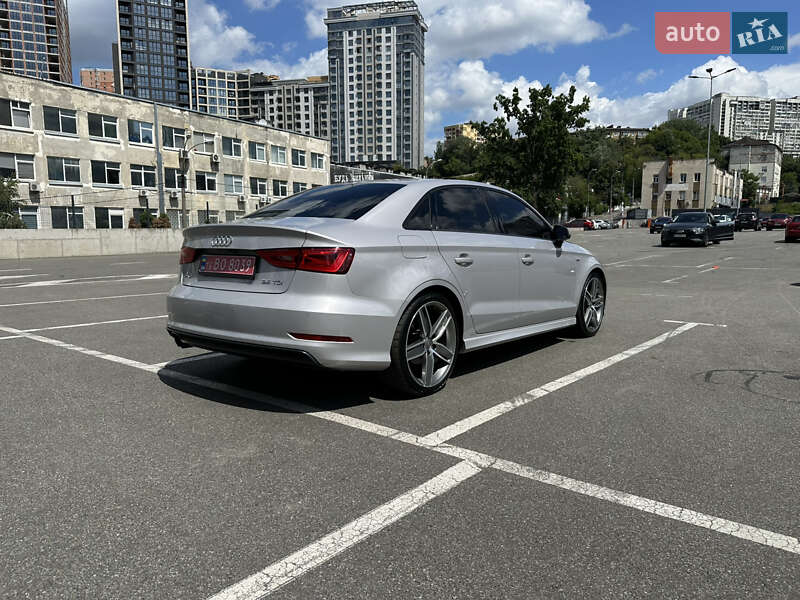 Седан Audi A3 2015 в Києві